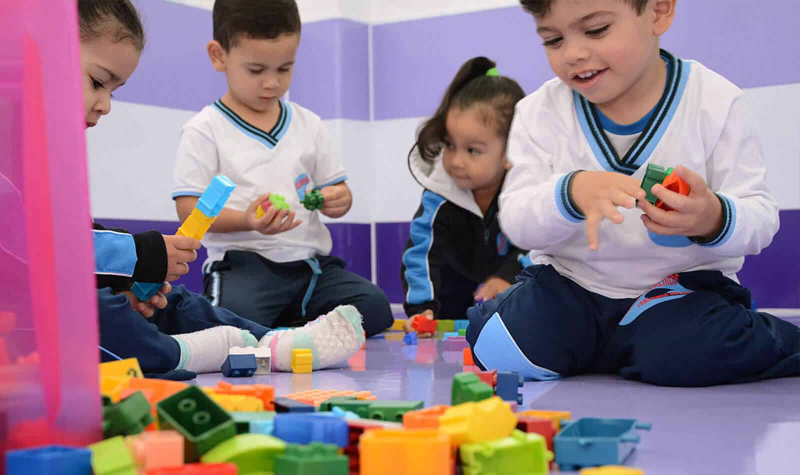 Escola e Colégio - Berçário